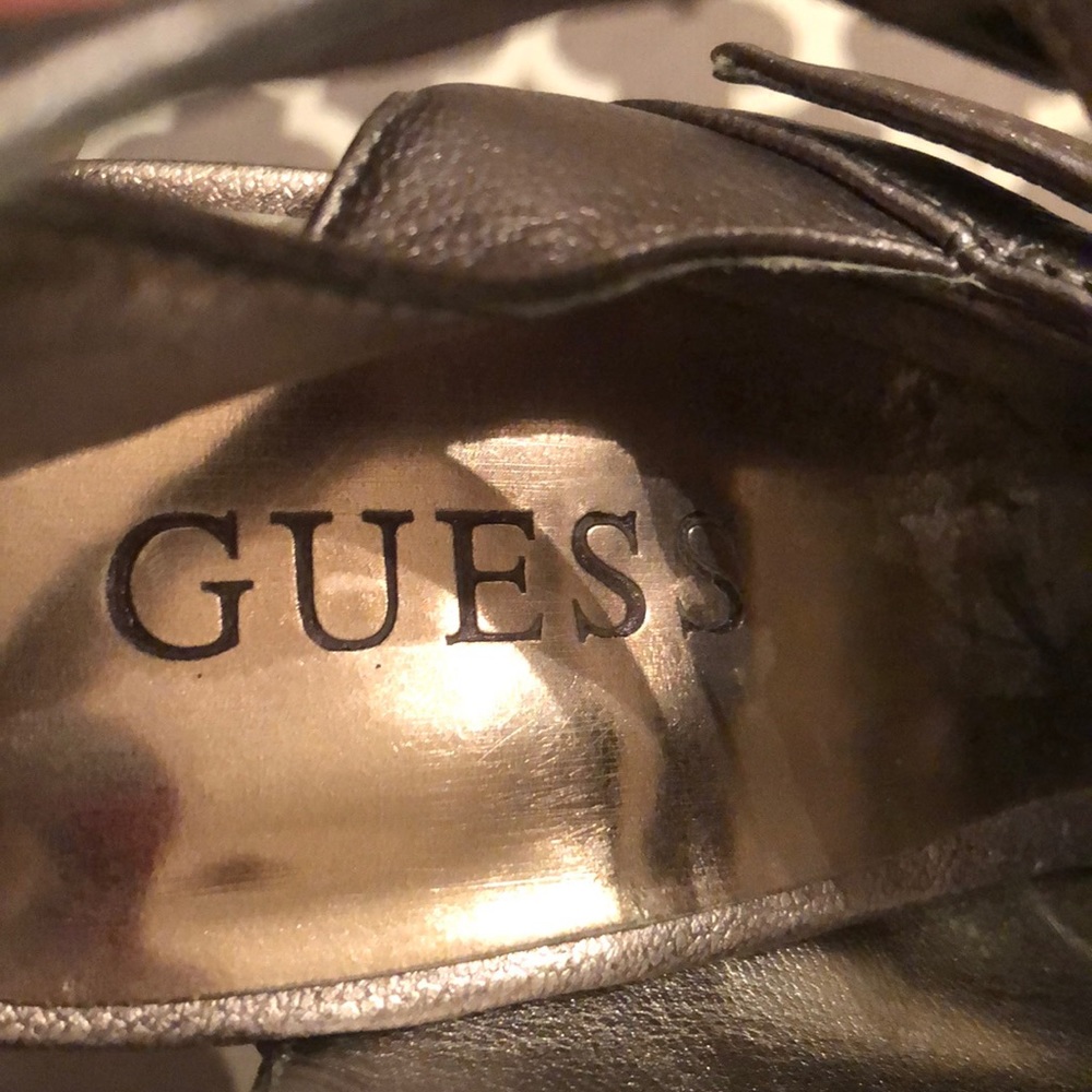 GUESS SHOES - Picture 3 of 5